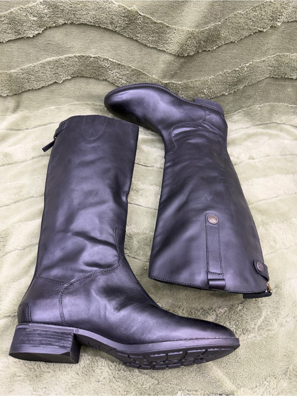 Sam Edelman - Picture 4 of 9